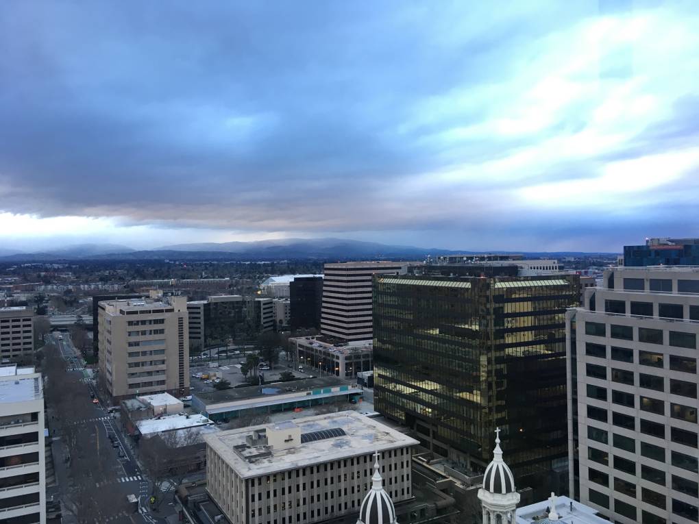 San José skyline at dusk, in Silicon Valley, a tech hub.